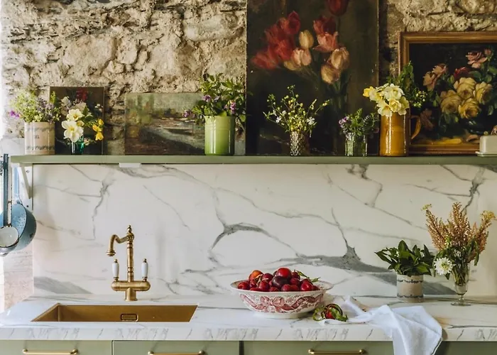 לינה וארוחת בוקר De Gudanes