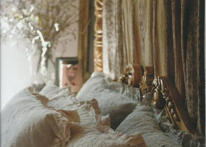 De Gudanes לינה וארוחת בוקר