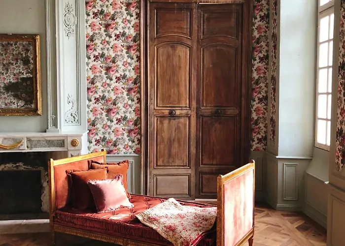 De Gudanes לינה וארוחת בוקר *